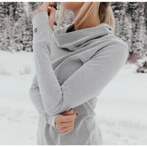Albion Textured Honeycomb Cowl-Neck Sweater Thumb Hole Black White SZ Medium